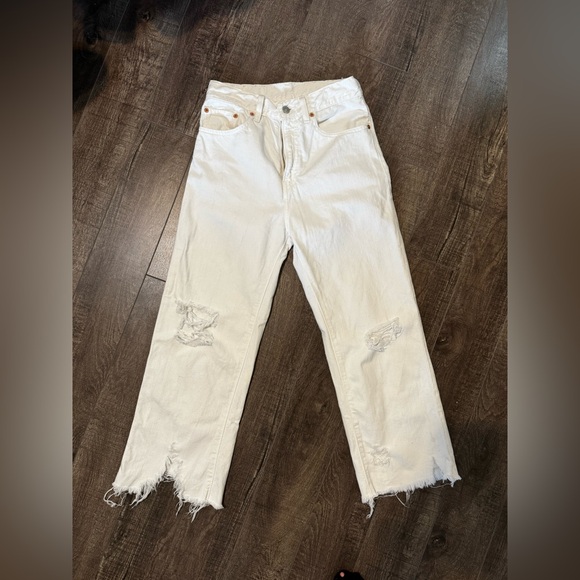 Denimist White Distressed Cropped Jeans - Picture 1 of 11